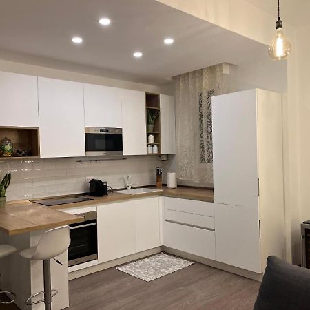 Col Di Lana Apt มิลาน ภายนอก รูปภาพ